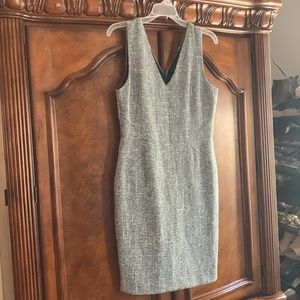 Banana Republic navy blue and white tweed v-neck sheath dress size 6
